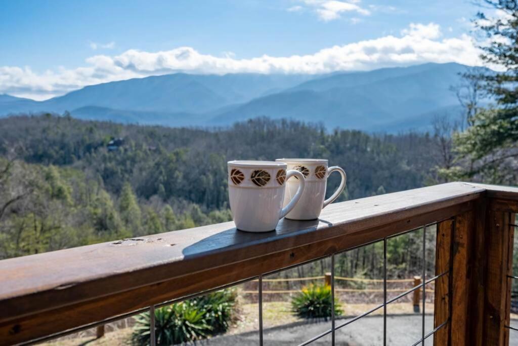 Happy Trails - Cobbly Nob Resort Home Gatlinburg Exterior foto