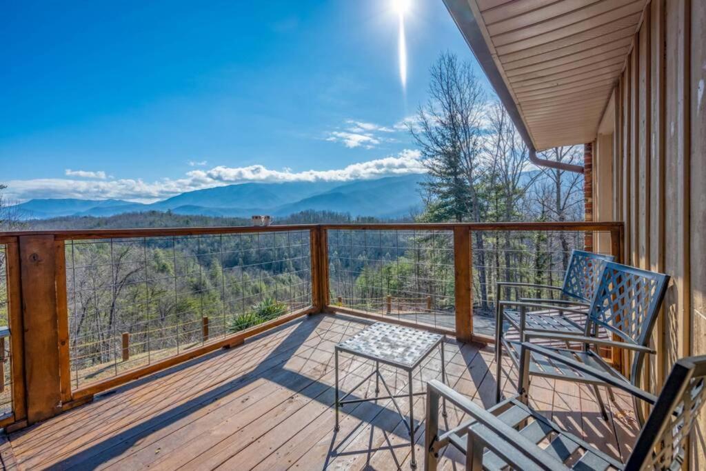 Happy Trails - Cobbly Nob Resort Home Gatlinburg Exterior foto